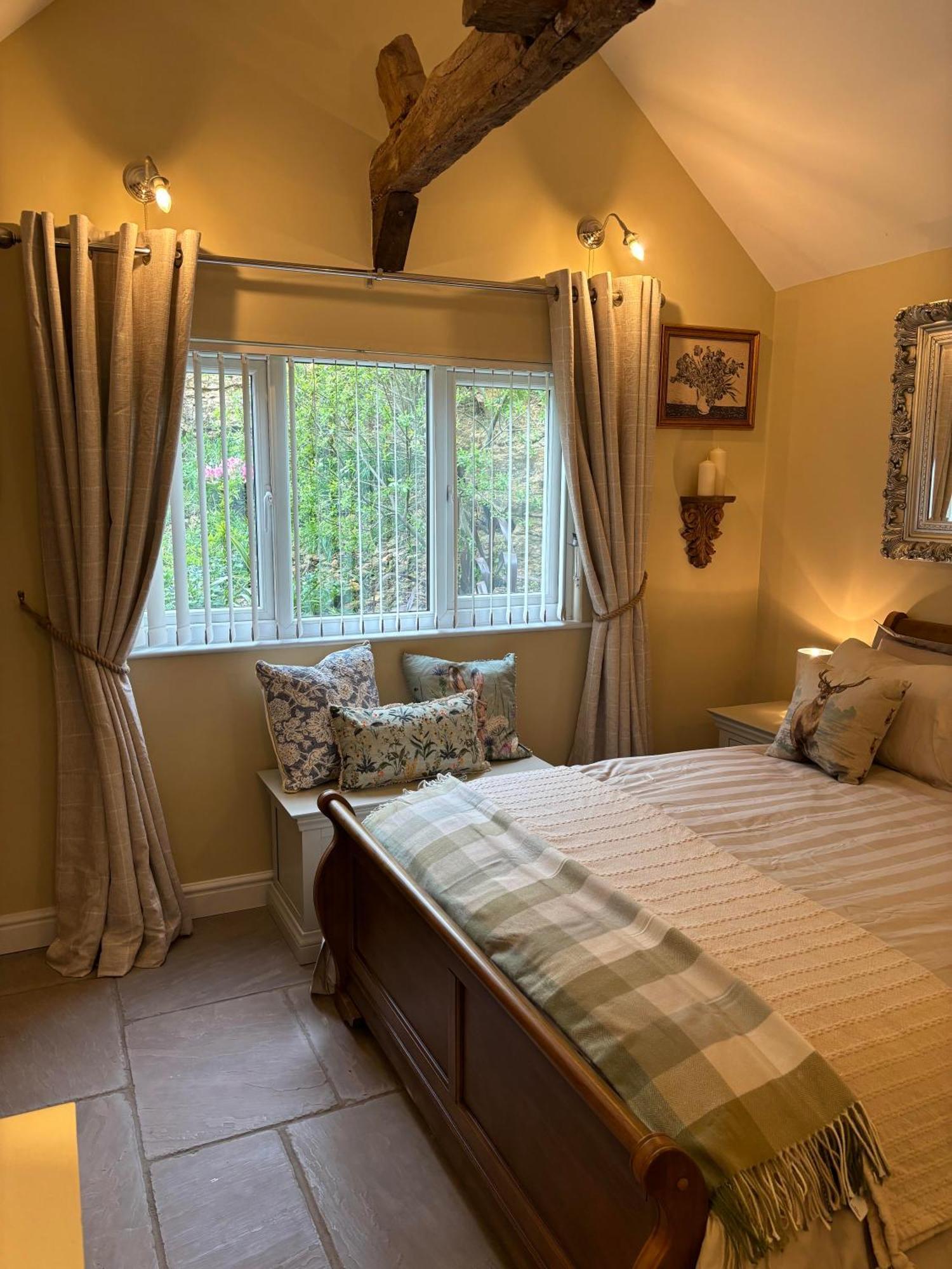Mulberry House Farm Mulberry Lodge Chippenham  Exteriér fotografie